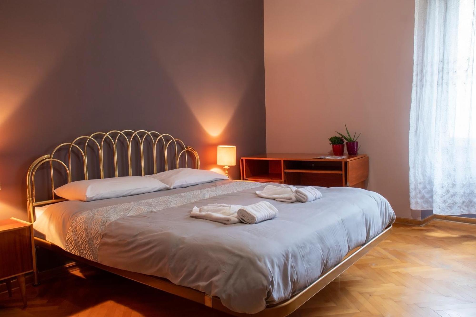 La Casa Del Teatro - Hostel Трієст Екстер'єр фото
